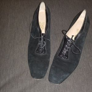 Vintage Ferragamo lace ups